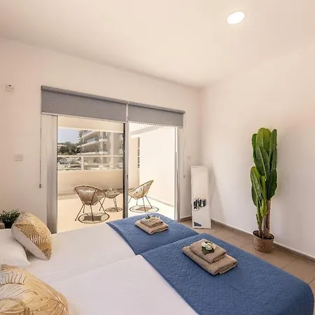 Fig Tree Penthouse 2 Apartman *