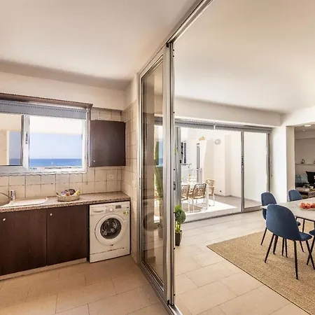 Fig Tree Penthouse 2 Apartman Protarász